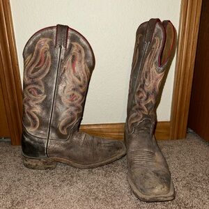 Nocona Boots